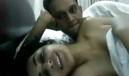 سینه کلان,آلیسون تیلور از او و هم اتاقی فیلم های پورن پیکسی فاکس خود گربه ماهی reunion