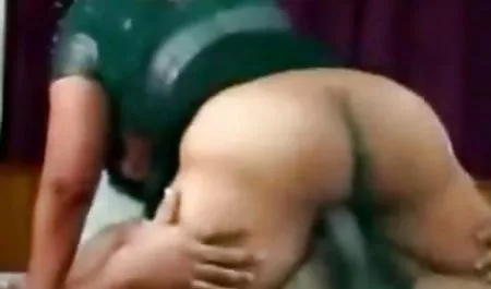 سکسی آویزان پورن فیلم جدید با قفسه سینه نیوکاسل